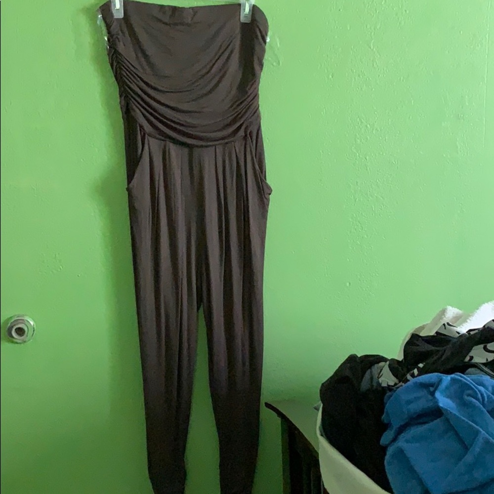 A Olive green romper
